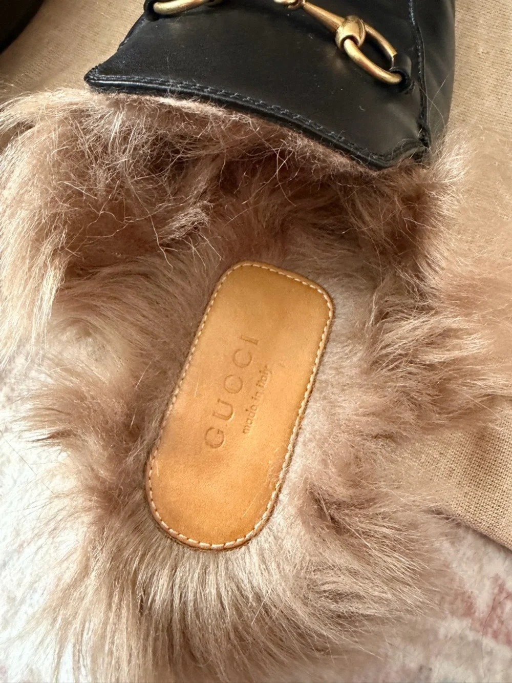 Gucci Black Leather Horsebit Fur-Lined Slippers - Picture 4 of 5